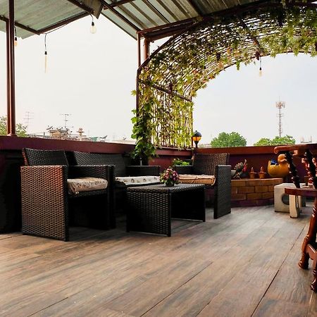 Ying Hostel Bangkok Bagian luar foto