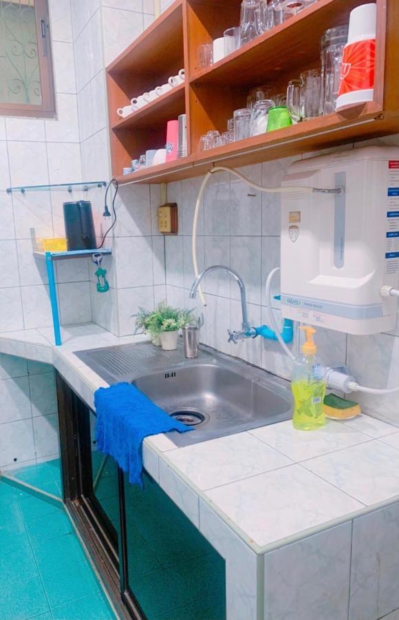 Ying Hostel Bangkok Bagian luar foto